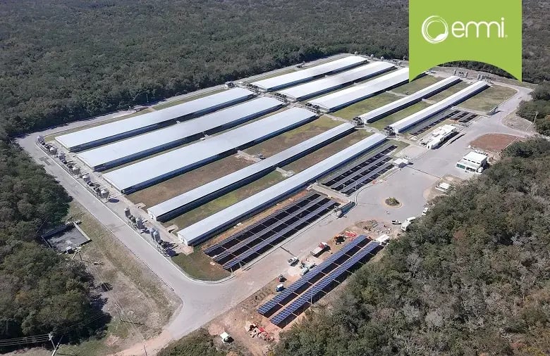 Vista aérea de la planta solar KUO Xaya